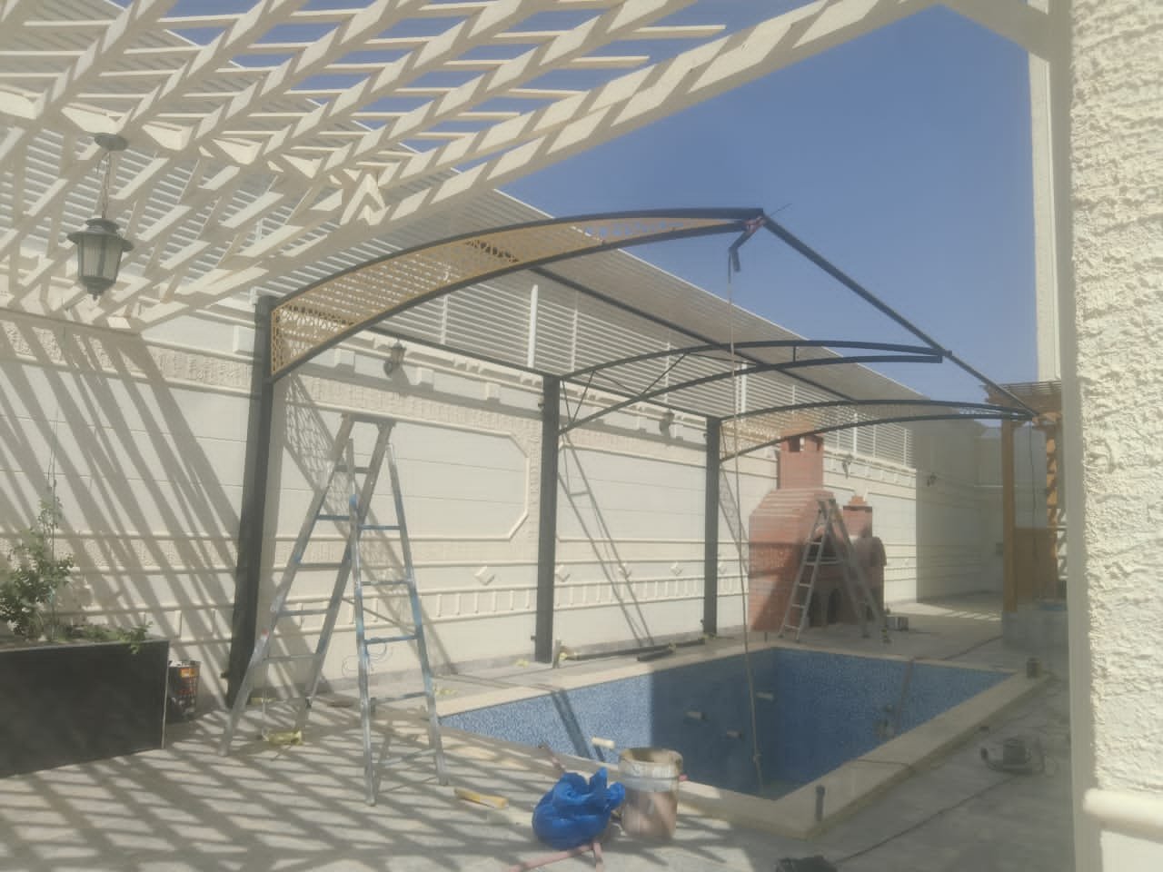 سيد الظل لتركيب مظلات وسواتر تبوك