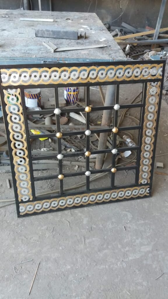 شبابيك حماية حديد تبوك